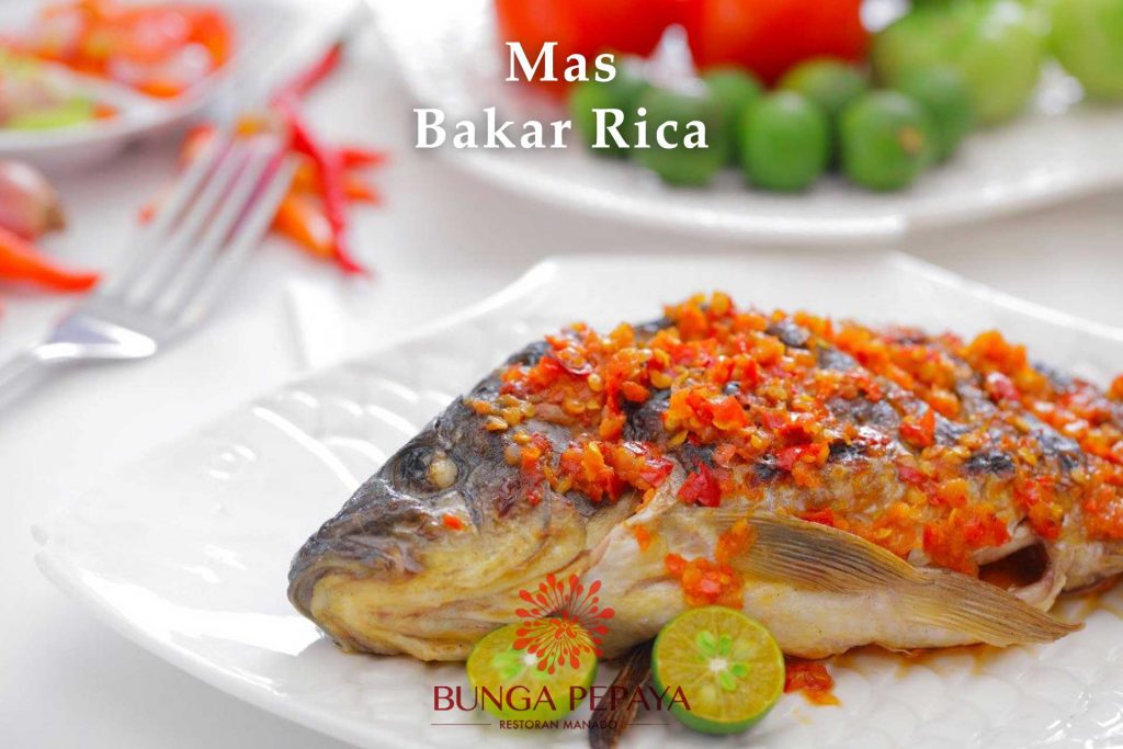 21 Ikan Mas Bakar Rica Bunga Pepaya